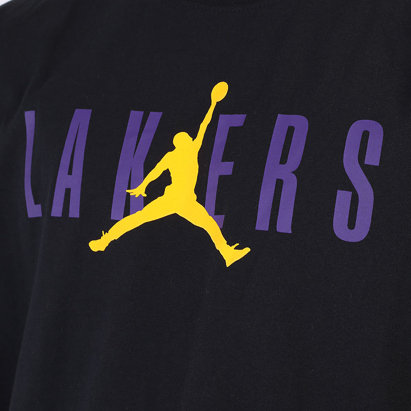 мужская черная футболка Jordan  Los Angeles Lakers Courtside Statement Tee DA6512-010 - цена, описание, фото 2